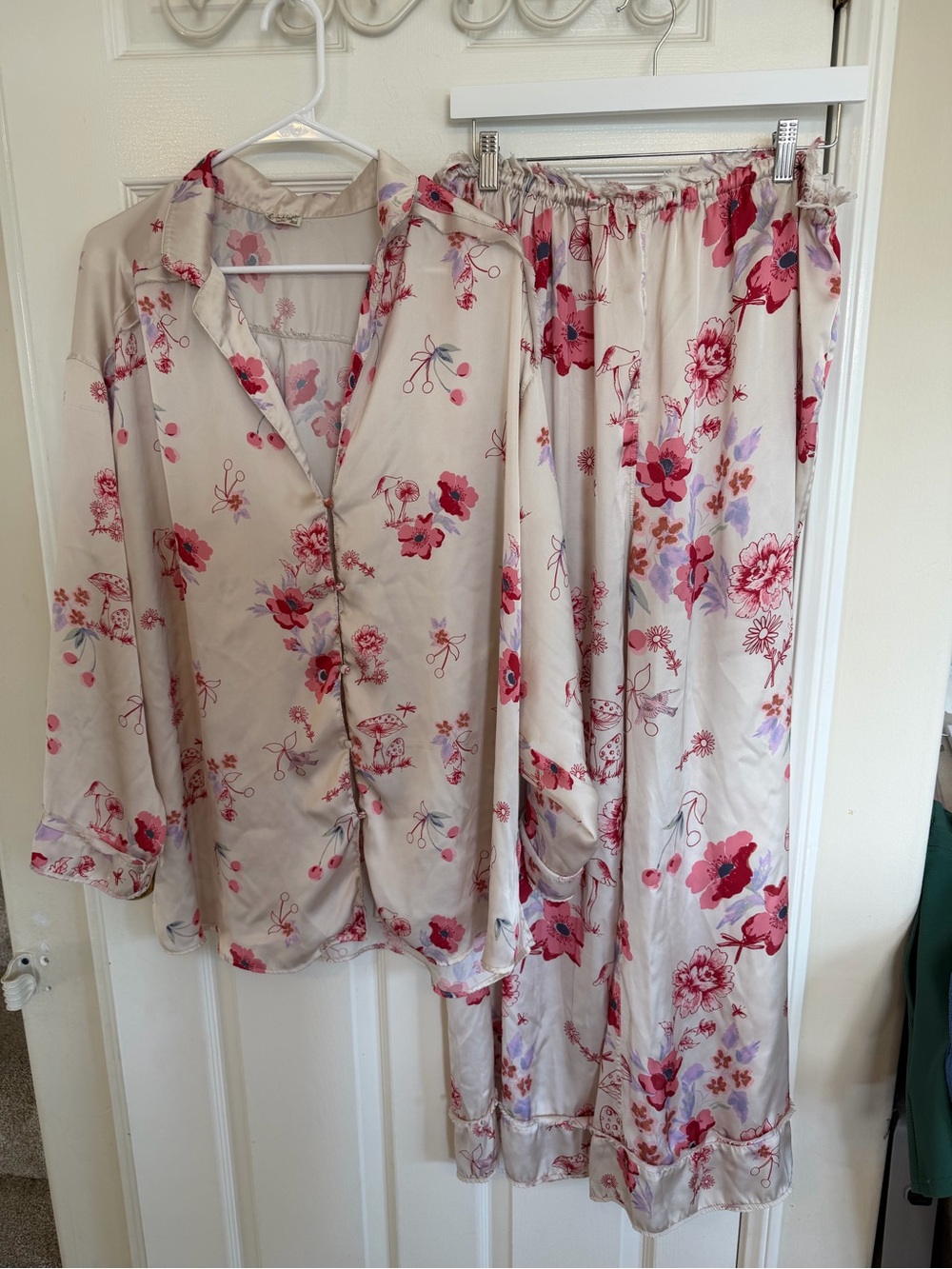 Free People Intimately Floral Cream Women's Pajama Set Size L - Picture 4 of 9